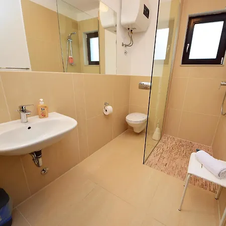 Molo Lozna-3 By Interhome