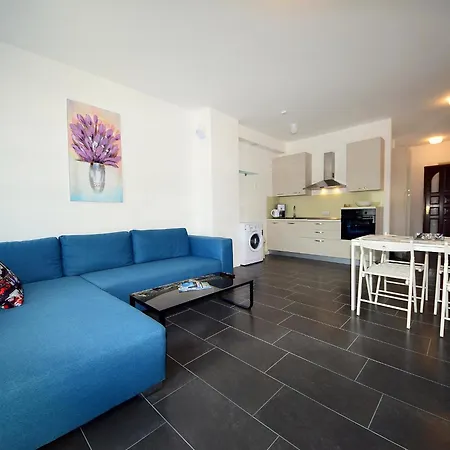 Molo Lozna-3 By Interhome Postira