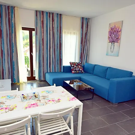 Molo Lozna-3 By Interhome Appartement